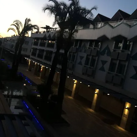 酒店 Port 凯梅尔